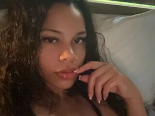 Petite Baddie's Picture