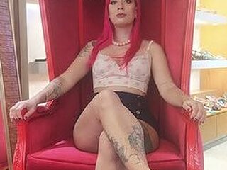 Pink Pearl's Picture